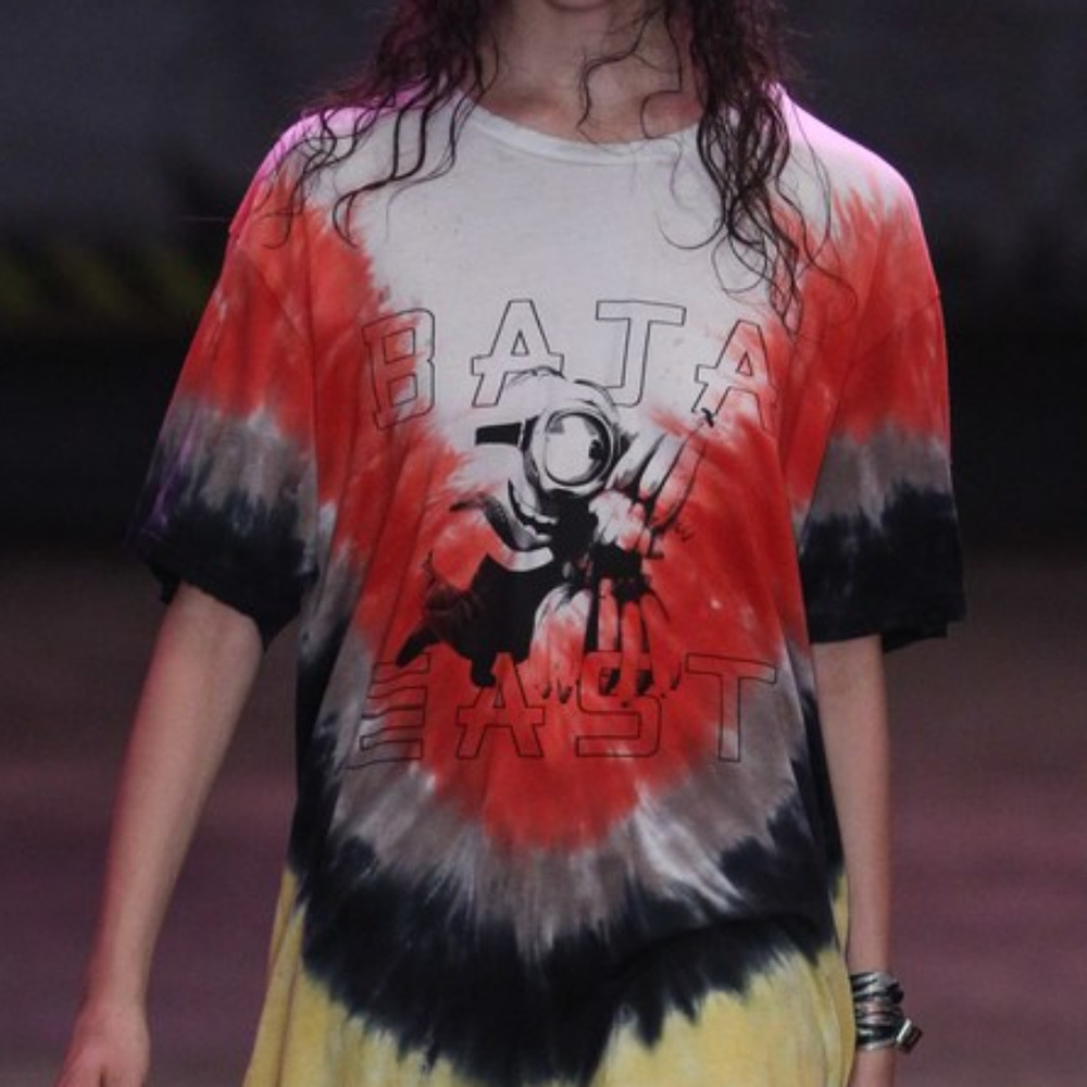 Baja East ie Dye Minions Tee